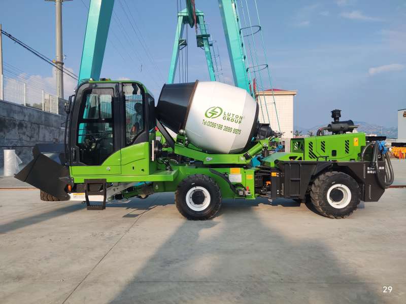 Self Loading Concrete Mixer To Azerbaijan