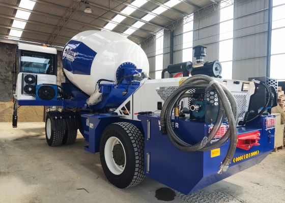 self loader concrete mixer